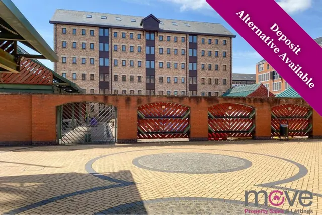 Britannia Warehouse, The Docks, GL1, photo 1