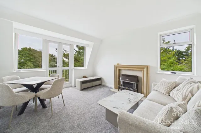 Moorland Road, Poulton-le-Fylde, FY6, photo 2