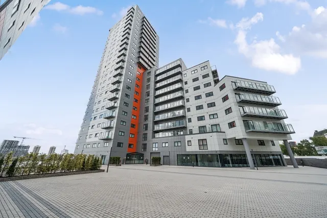 Mast Quay London, SE18, photo 1