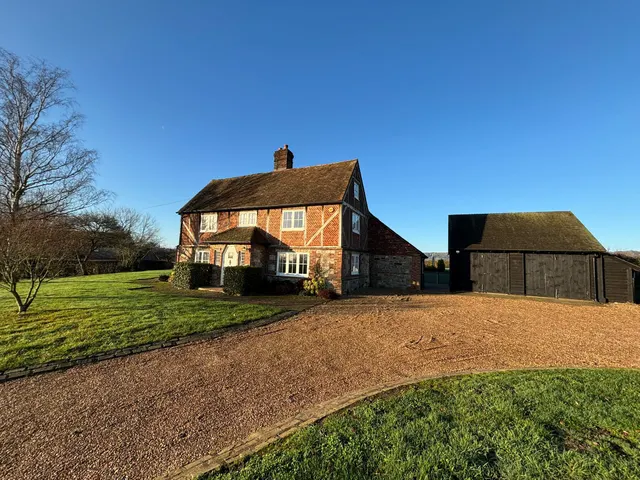 Woodgate Road, West Malling, ME19, photo 1