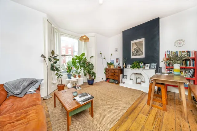 Graham Road, E8, photo 2