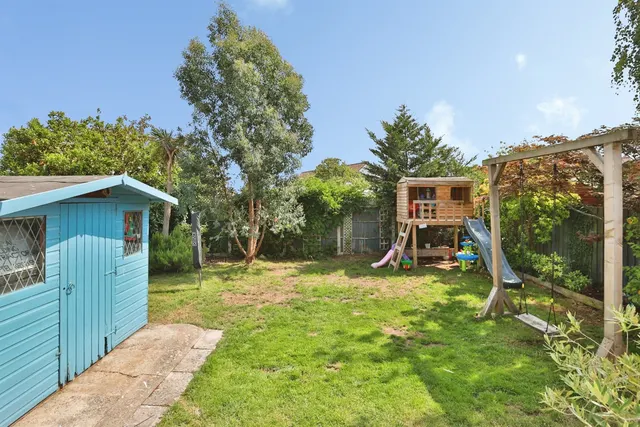 Saxonbury Road, Bournemouth, BH6, photo 2