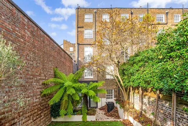 Photo 2 — Edwardes Place, London, W8