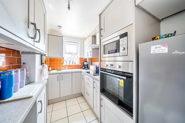 Off Westbury Road, Cleethorpes, DN35, photo 3