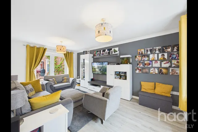 Cottier Drive, Littleport, CB6, photo 2
