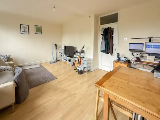 Regent Square, WC1H, photo 2
