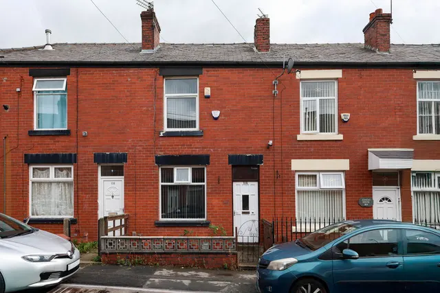 Rugby Road, Rochdale OL12 0DZ, photo 1