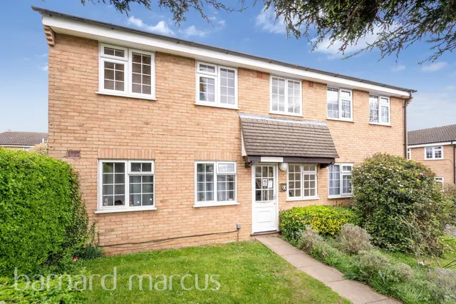 Minstrel Gardens, Surbiton, KT5, photo 1