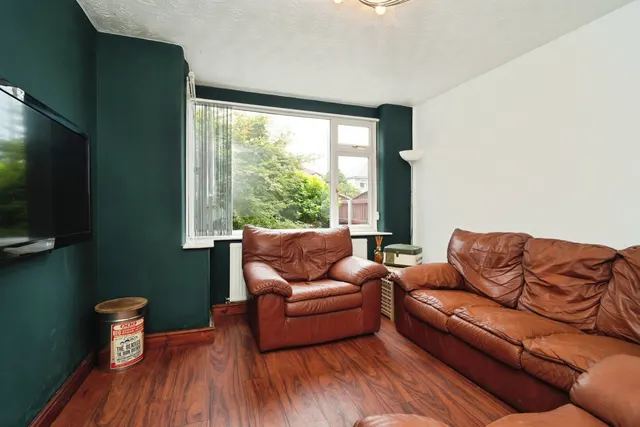 Partington Lane, Swinton, M27, photo 2