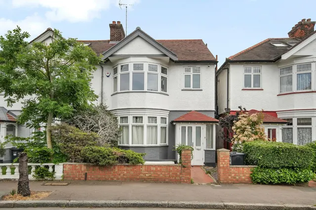 4 Buckingham Road, Wanstead, London, Greater London, E11 2EB, photo 1