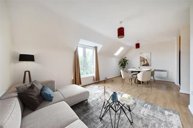 Alma Road, Banbury, OX16, photo 3