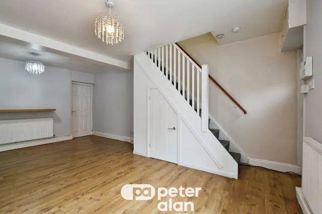 Windsor Street, Aberdare, CF44, photo 2