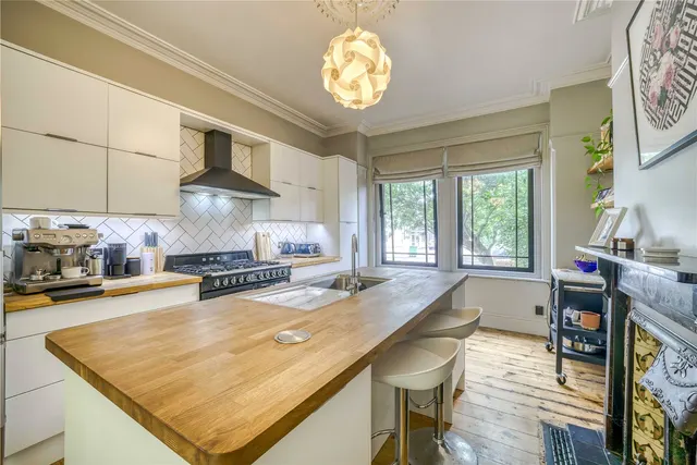 Photo 3 — North Road, Lower Parkstone, Poole, BH14