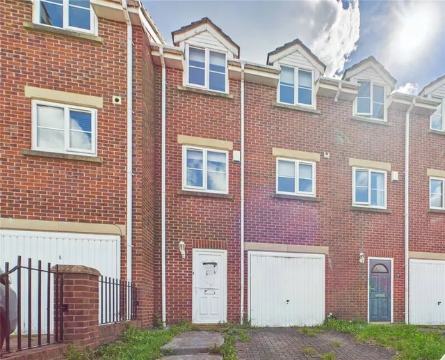Francis Way, Hetton-le-Hole, Tyne and Wear, DH5, photo 1