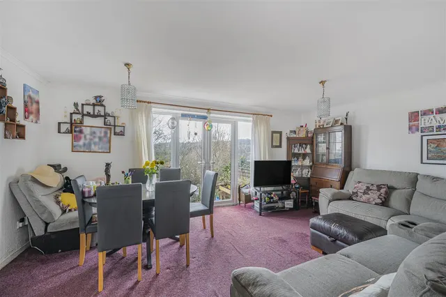 Hillcrest Road, Newhaven, photo 3