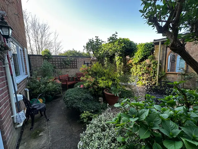 First Avenue, Waterlooville, PO8, photo 2