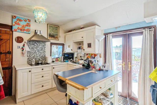 Elkington Road, Burry Port, SA16, photo 3