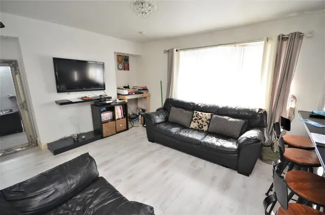 Regent Street, Dudley, DY1, photo 2