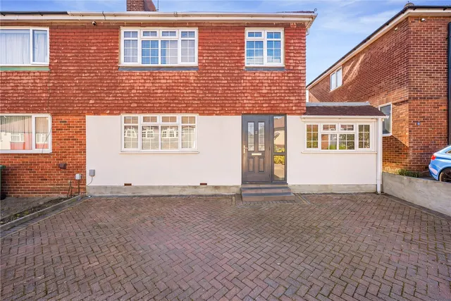 3 bedroom house, Margaret Road, DA5