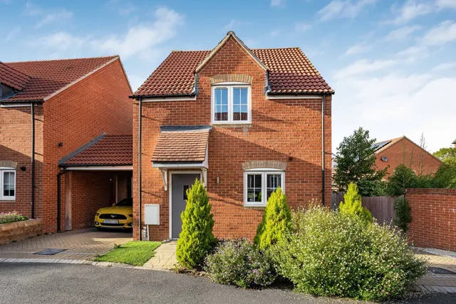 Carp Hollow, Wantage, OX12, photo 1