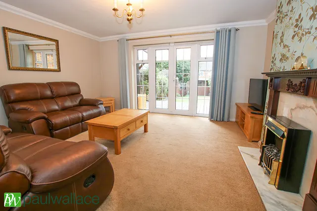 Pear Tree Walk, Cheshunt, EN7, photo 3