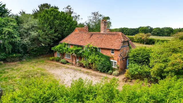 Mattingley, Hook, RG27, photo 1