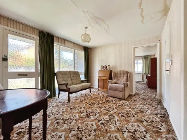 Aldershot Road, Fleet, GU51, photo 2
