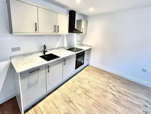 Queen Street, Sheffield, S1, photo 3