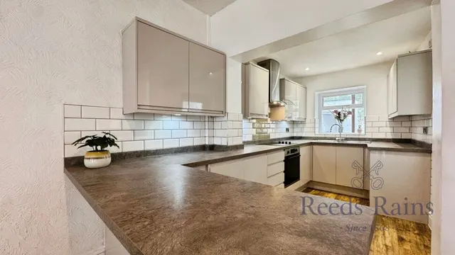 Church Road, Bamber Bridge, PR5, photo 3