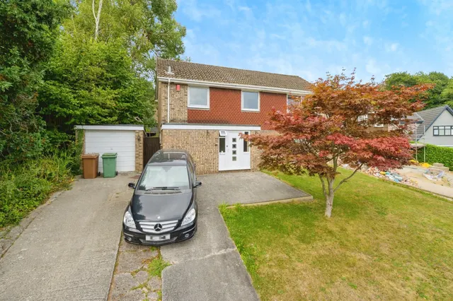 Sarum Close, Plymouth, photo 1