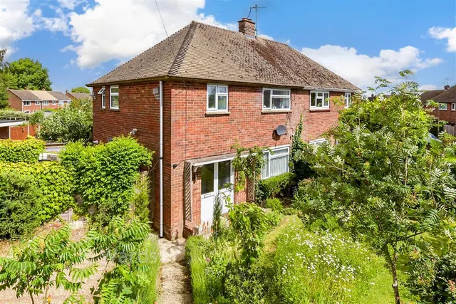 Amsbury Road, Coxheath, ME17, photo 1