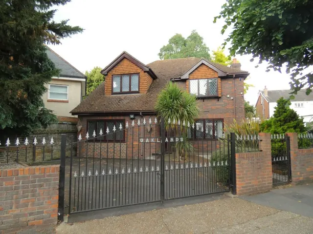 The Avenue, Gravesend, DA11, photo 1