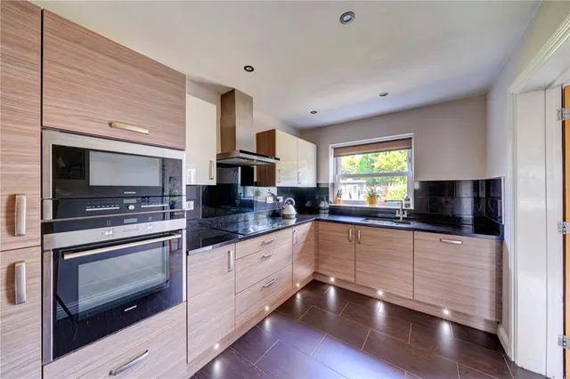 Tagwell Road, Droitwich, WR9, photo 3