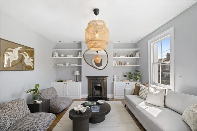 Byrne Road, London, SW12, photo 3