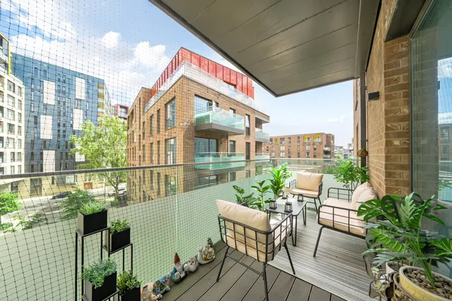 Rennie Street, SE10, photo 1