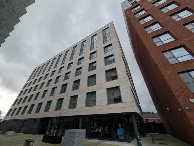 30 Frederick Road, Salford, M6, photo 1