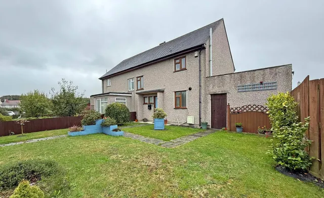 Minffordd Road, Caergeiliog, photo 3