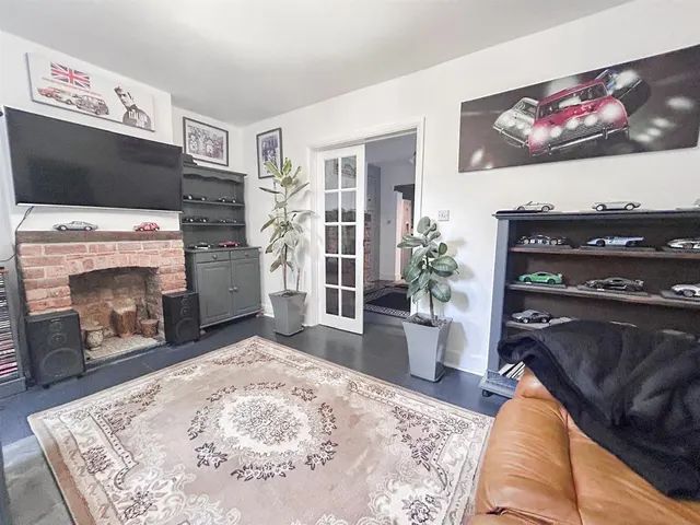 Photo 2 — Gillsmans Hill, St. Leonards-On-Sea, TN38 0SS