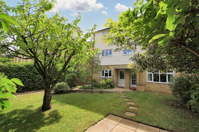 Flat 1, The Pines Parabola Road, Cheltenham, GL50 3BD, photo 1