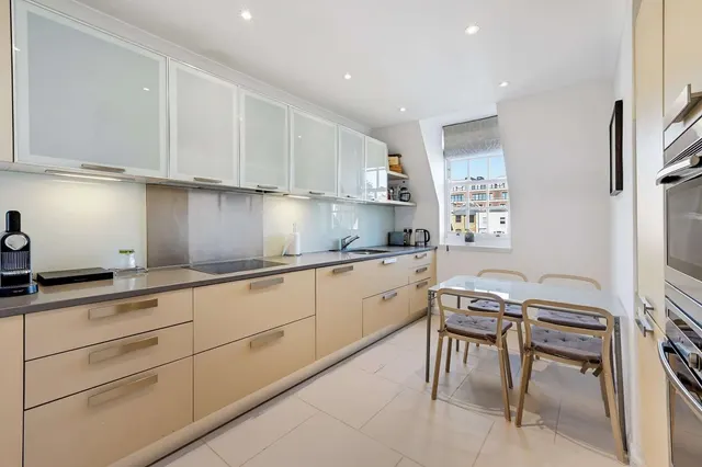 Photo 2 — Holland Street, London, W8 4NF