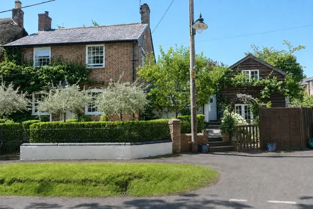 Milton Lilbourne, Pewsey, Wiltshire, SN9 5LQ, photo 1