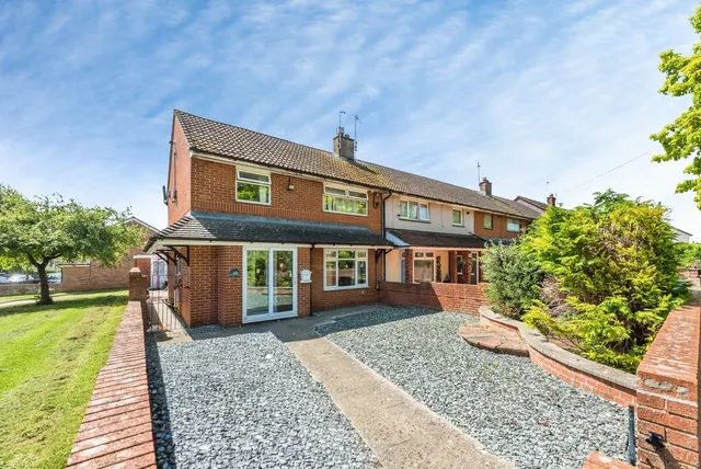 Corsham Road, SWINDON, Wiltshire, SN2, photo 1