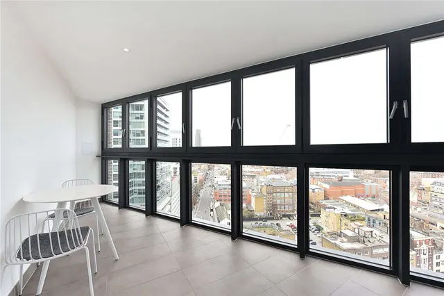Photo 2 — New Drum Street, London, E1 7AT