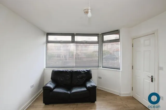 Filton Avenue, Filton, BS34, photo 3