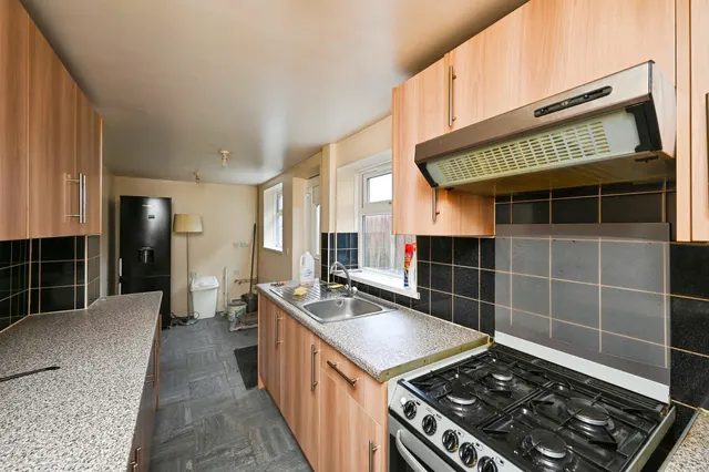 Portland, Mansfield, NG19, photo 1