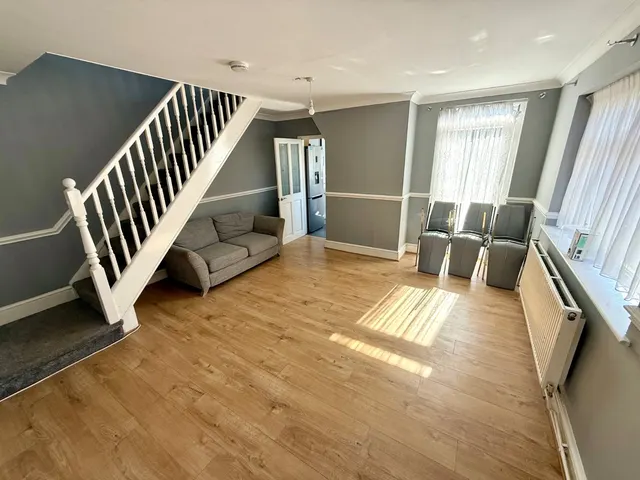 Waterloo Road, Southampton, SO15, photo 2
