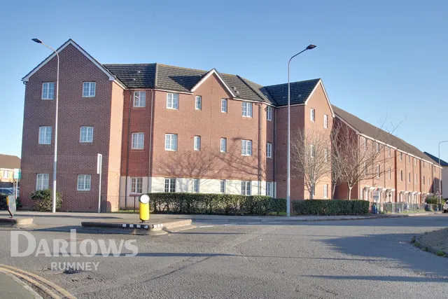 Harrison Drive, Cardiff, photo 1