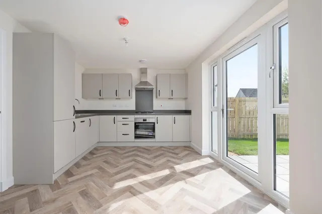 Photo 2 — Riverway Place, Stirling, FK8 1AN