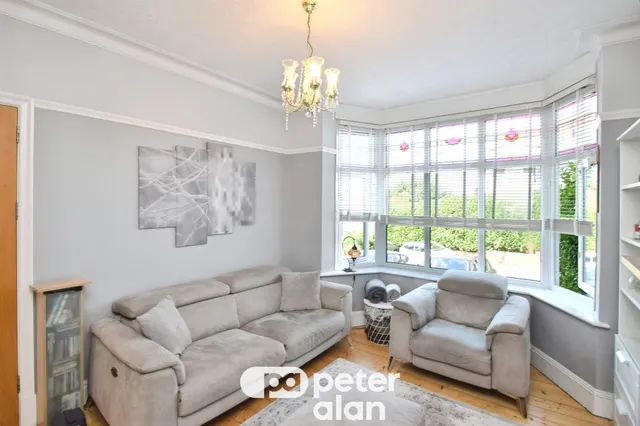 Llwyn Arosfa Swansea, SA2, photo 2