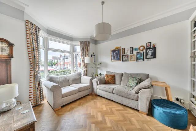 Photo 3 — Whitefield Road, Tunbridge Wells, TN4